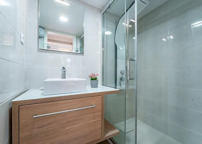 Close To Everything Your Yellow Prm 1f