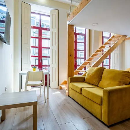 Close To Everything Your Yellow Prm 1f Oporto