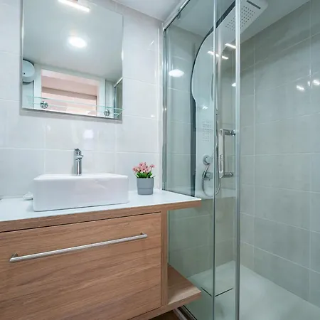 Close To Everything Your Yellow Prm 1f